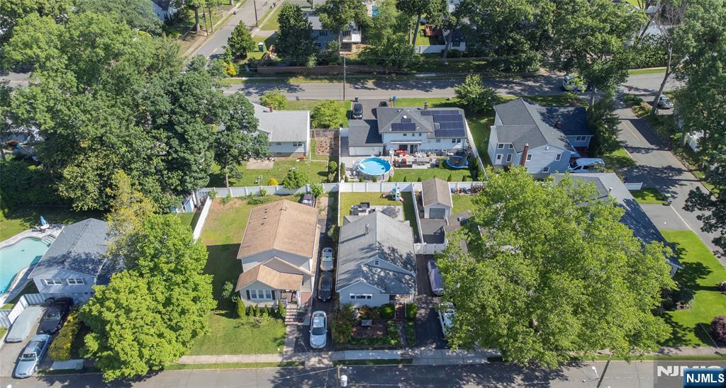 169 Harcourt Avenue