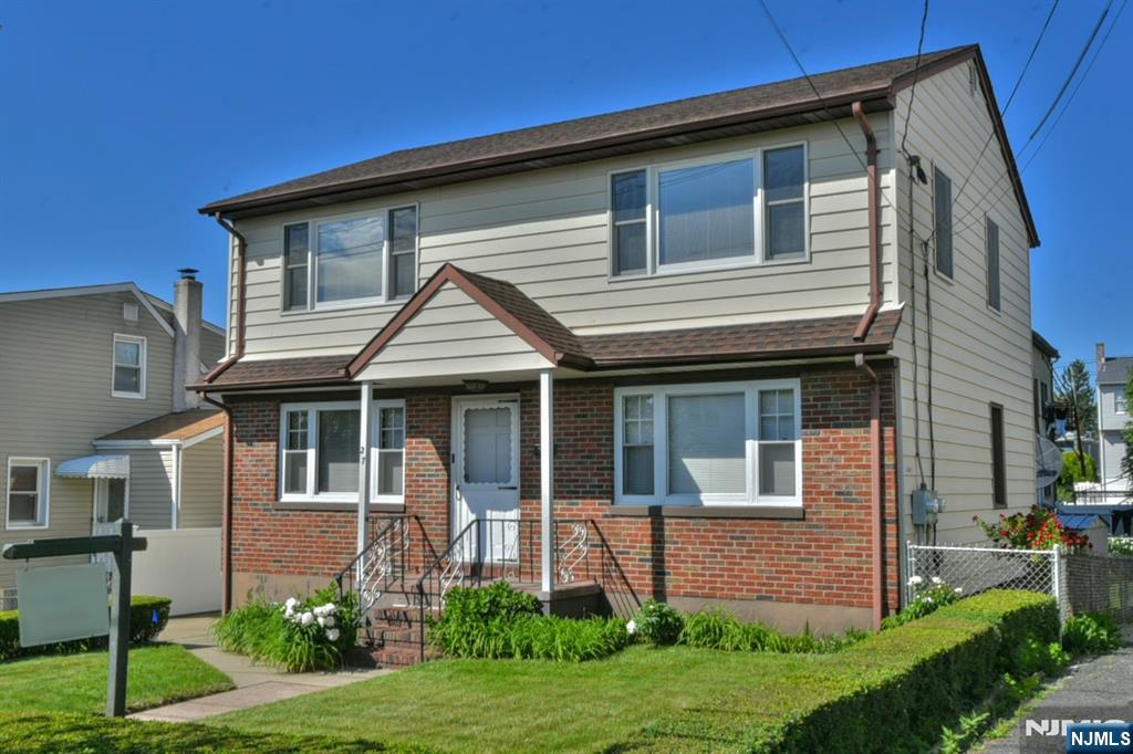 27 Central Avenue