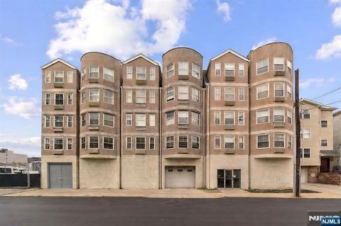 Photo of 5660 Ferguson Street #C1, Newark, NJ 07105 (MLS # 26018191)