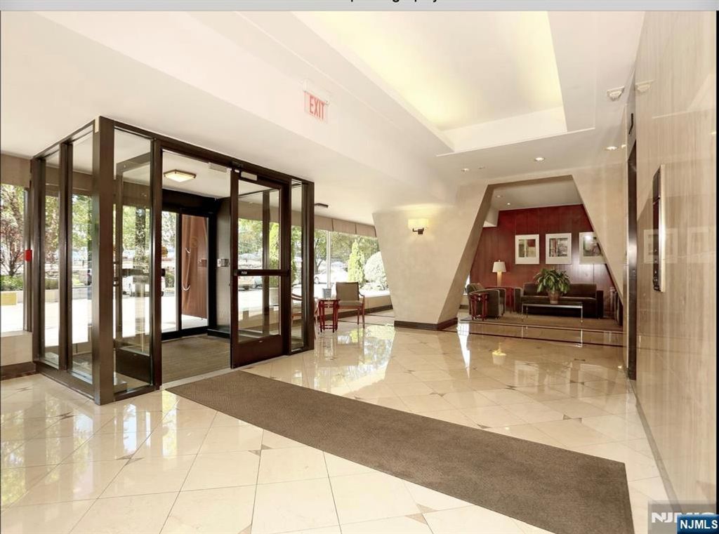 Photo of 4 Horizon Road #G-3, Fort Lee, NJ 07024 (MLS # 25042223)