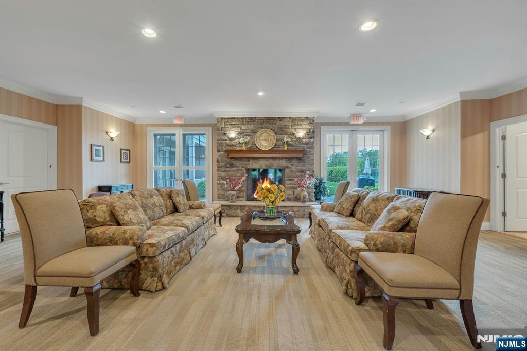 5 E Tenakill Park E Drive 110