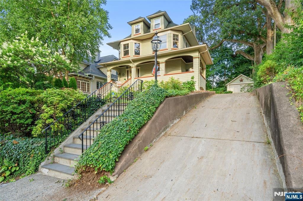 226 Whitford Avenue