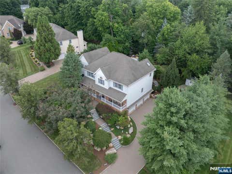 Photo of 1 Concord Court, Mahwah, NJ 07430 (MLS # 26027175)