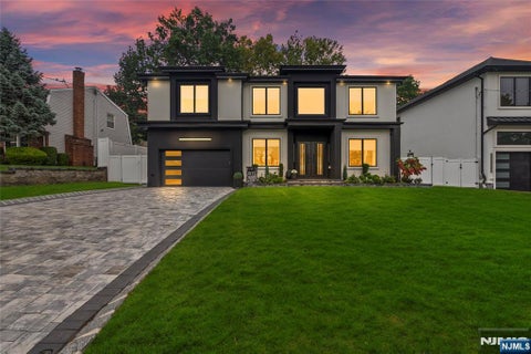 Photo of 151 Stuart Street, Paramus, NJ 07652 (MLS # 26034635)