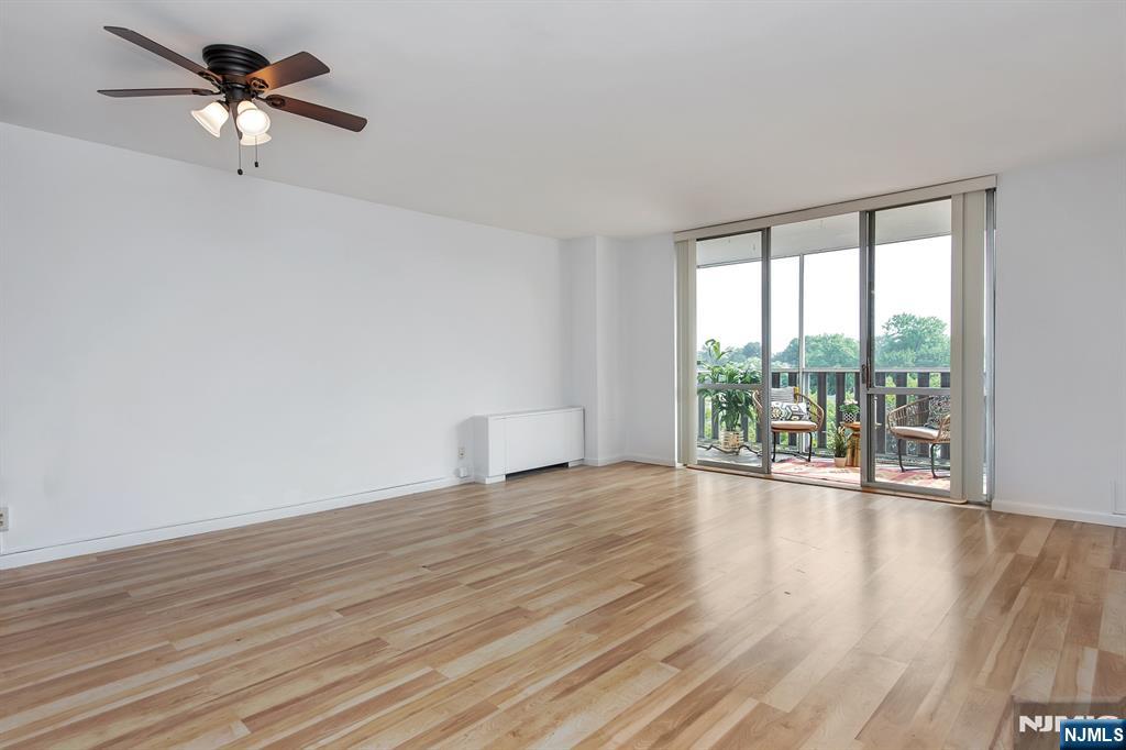 530 Valley Road 7y