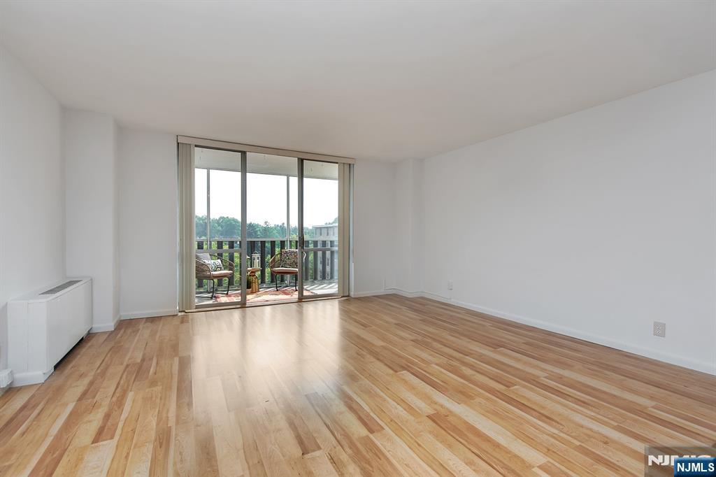530 Valley Road 7y
