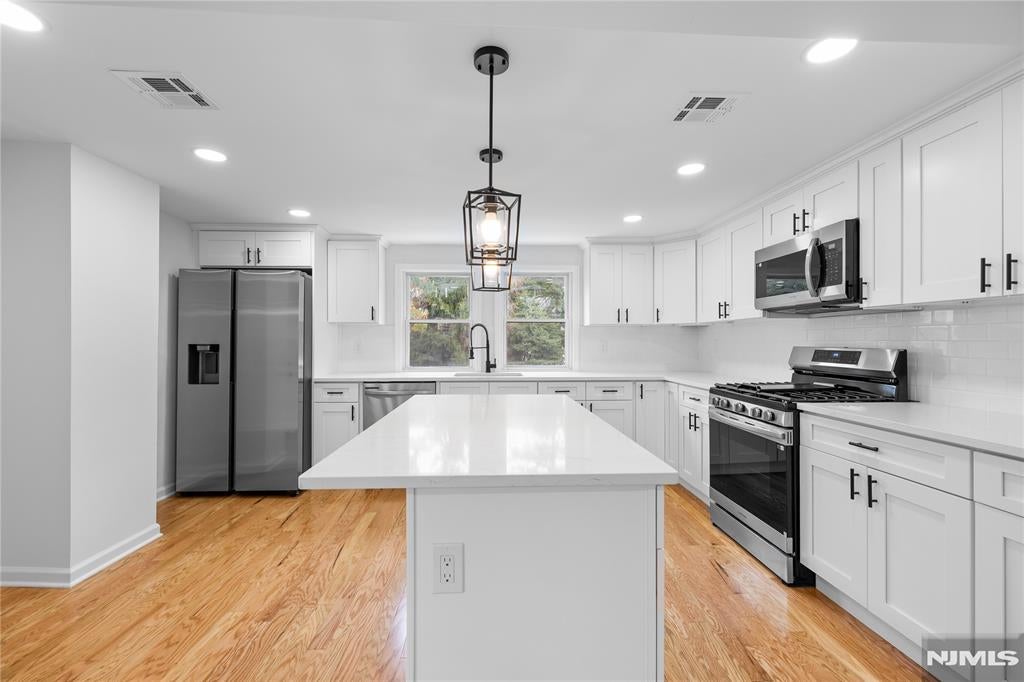 206 Linden Avenue