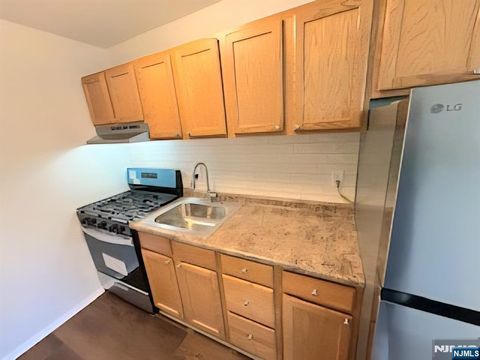 Photo of 425 Madison Ave #38, New Milford, NJ 07646 (MLS # 25038976)