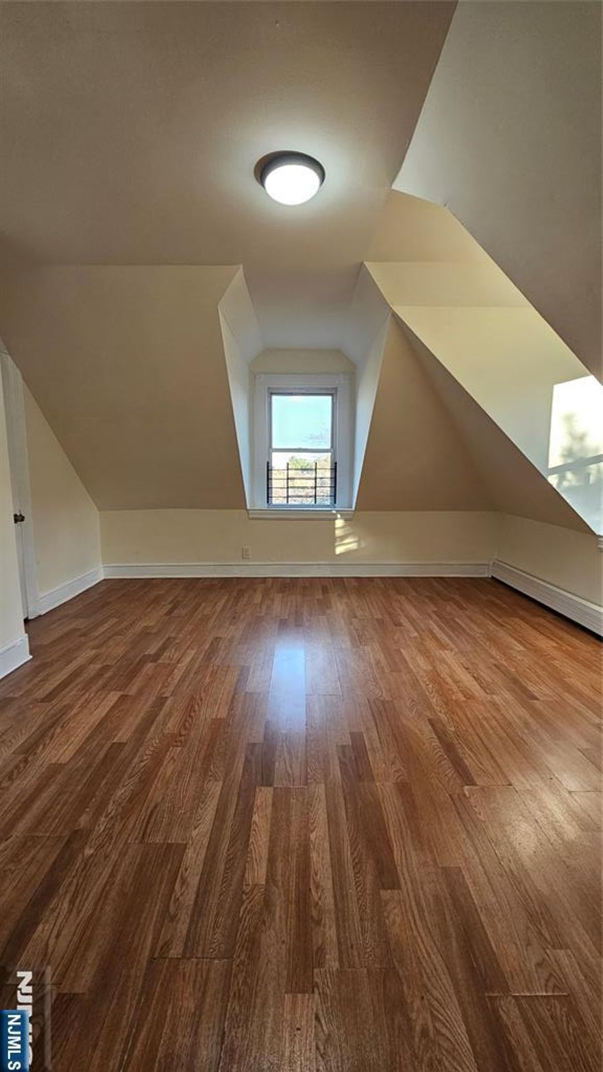 A beautiful and well-maintained apartment, in the heart of East Orange that's close to everything; NJ Transit station, shops, parks, schools, YMCA, places of worship and more. The apartment features an eat in kitchen, a bright and spacious layout with generous-sized bedrooms. Located in a family friendly neighborhood close to major highways including the Garden State Parkway & I-280, making it ideal for families or professionals seeking both comfort and convenience. Owners pays for water. Tenant is responsible for gas & electric. No pets. All the fees at lease signing includes: 1 Month Security Deposit : 3,000 1 Month Rent: 3,000