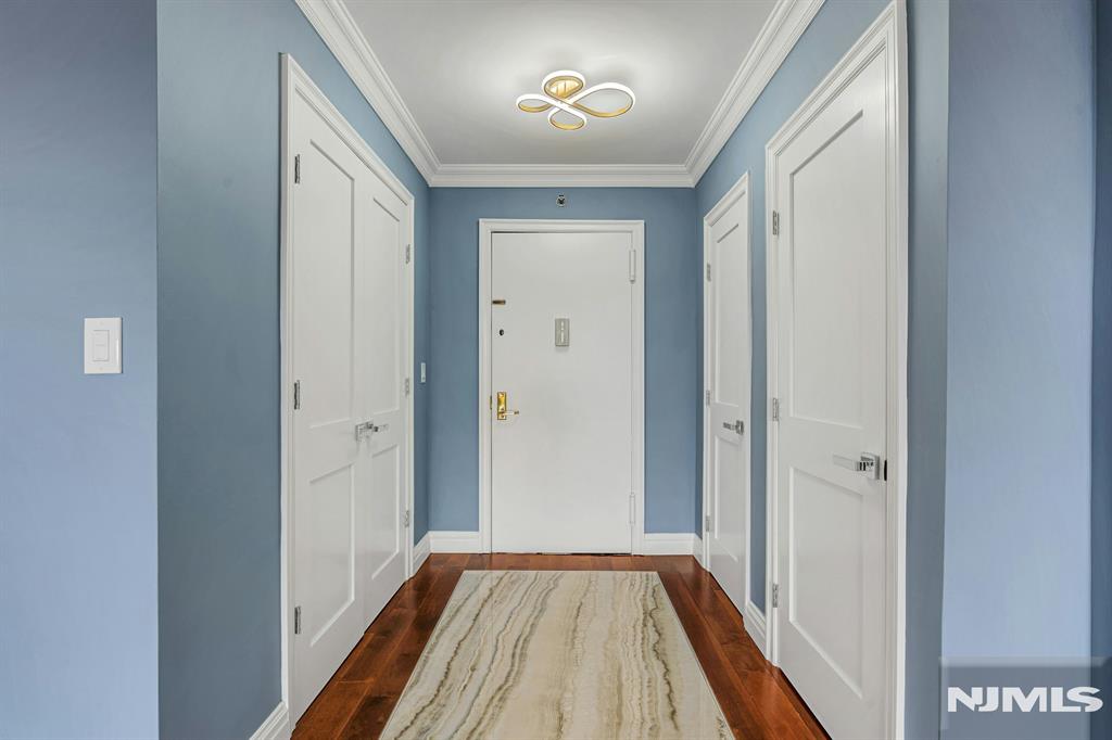 1530 Palisade 3N