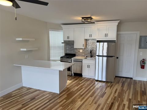 Photo of 24 Dean ST #5, Englewood, NJ 07631 (MLS # 26026974)