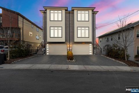 805 Fairview Lane Unit B, Fort Lee, NJ 07024 - MLS#: 25006975