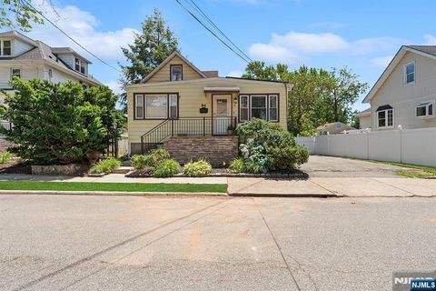 Photo of 94 Phelps Avenue, Bergenfield, NJ 07621 (MLS # 26024081)