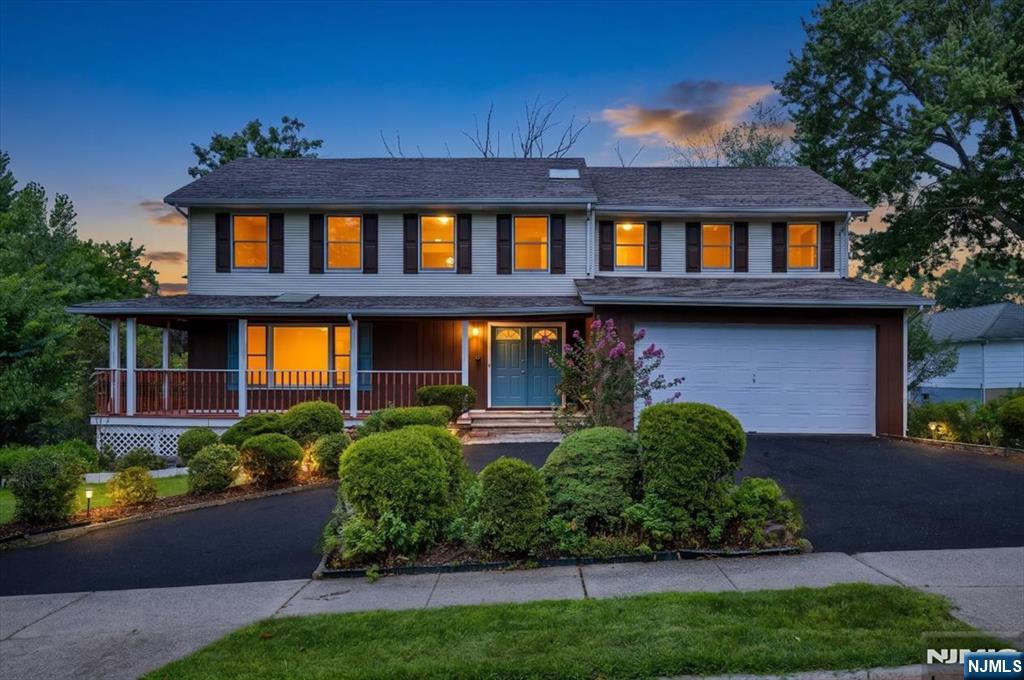 156 River Road