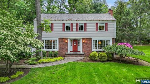 336 Lakeview Drive Wyckoff NJ 07481