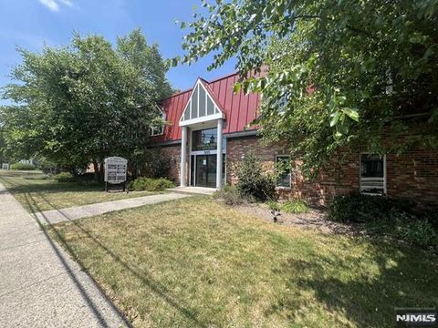 Photo of 385 Clinton Avenue #Back, Wyckoff, NJ 07481 (MLS # 24019890)