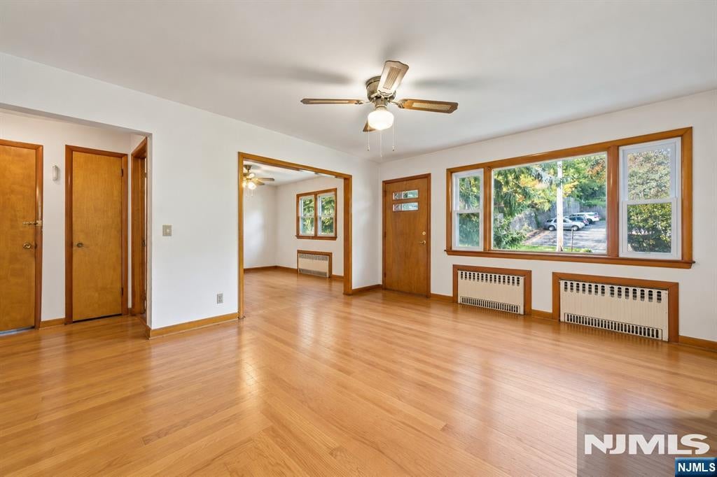 301 Valley Road