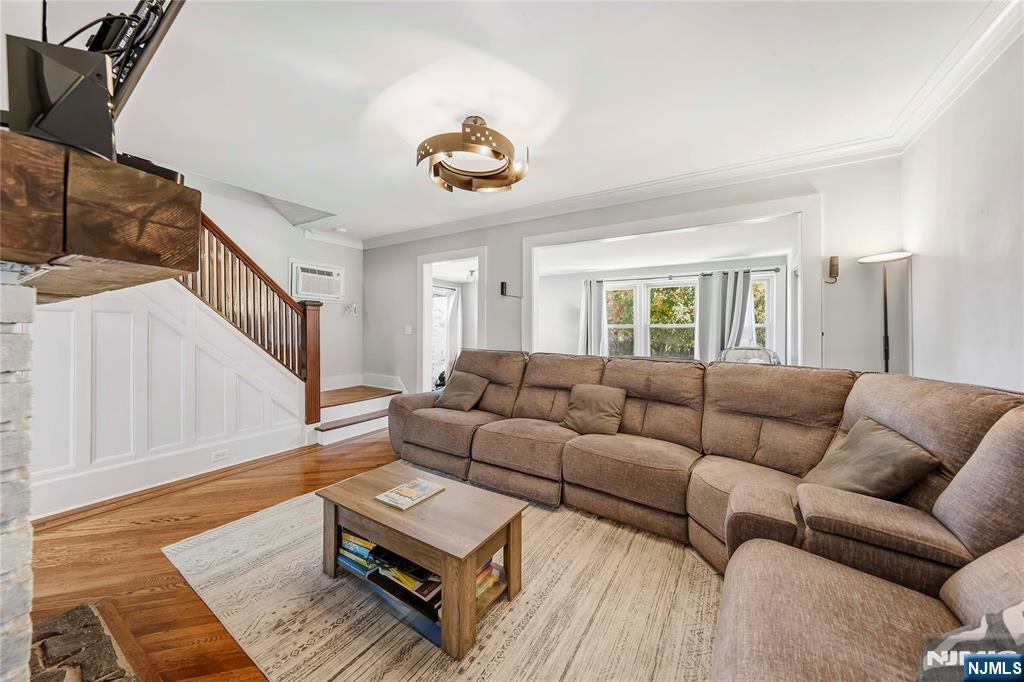 Homes for Sale in Northern NJ | ThisIsRiverEdge.com 344 Rutherford Avenue