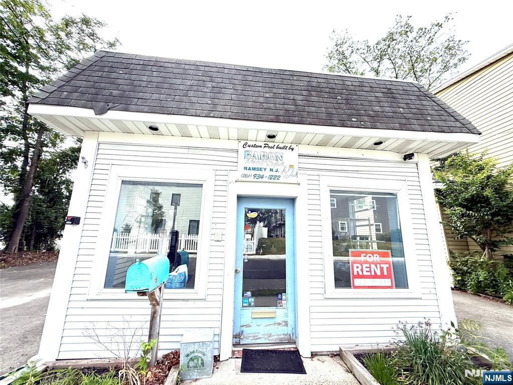 19 Mechanic Street