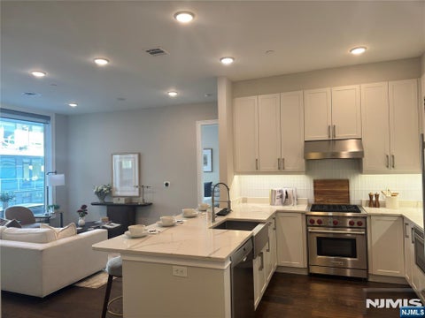 Photo of 3 Somerset LN #501, Edgewater, NJ 07020 (MLS # 26041250)