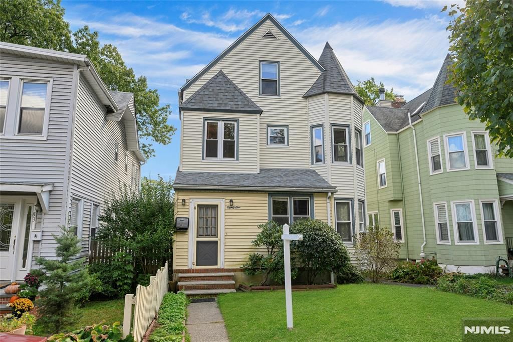 Photo of 81 Fullerton Avenue, Montclair, NJ 07042 (MLS # 25036808)