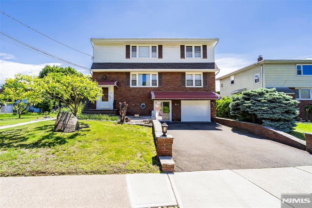 46 Mary Avenue