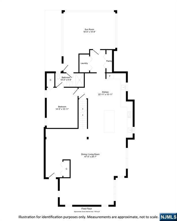 Main image without alt text