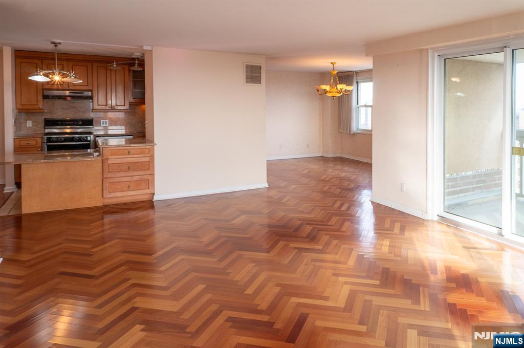 555 North Avenue 20F