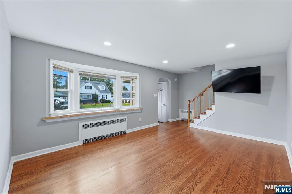635 Robinson Terrace