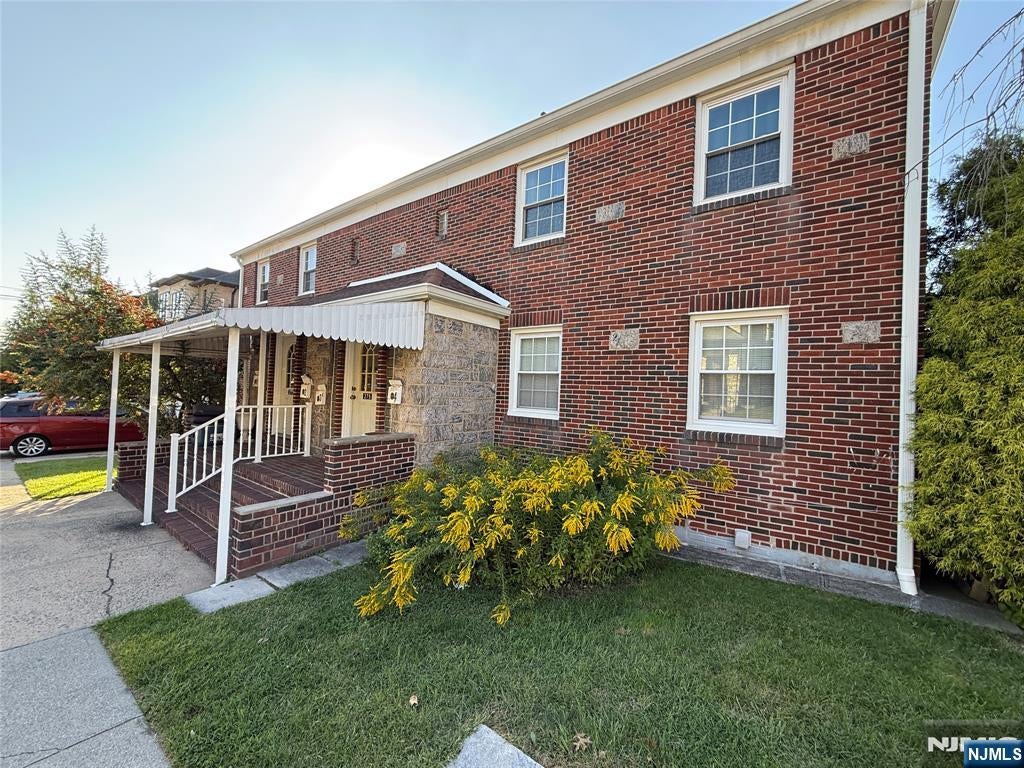 273-275 9th Street