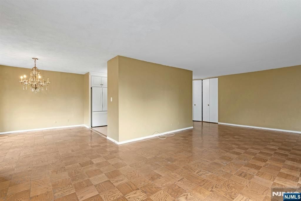 Photo of 2150 Center Avenue #2E, Fort Lee, NJ 07024 (MLS # 25024863)