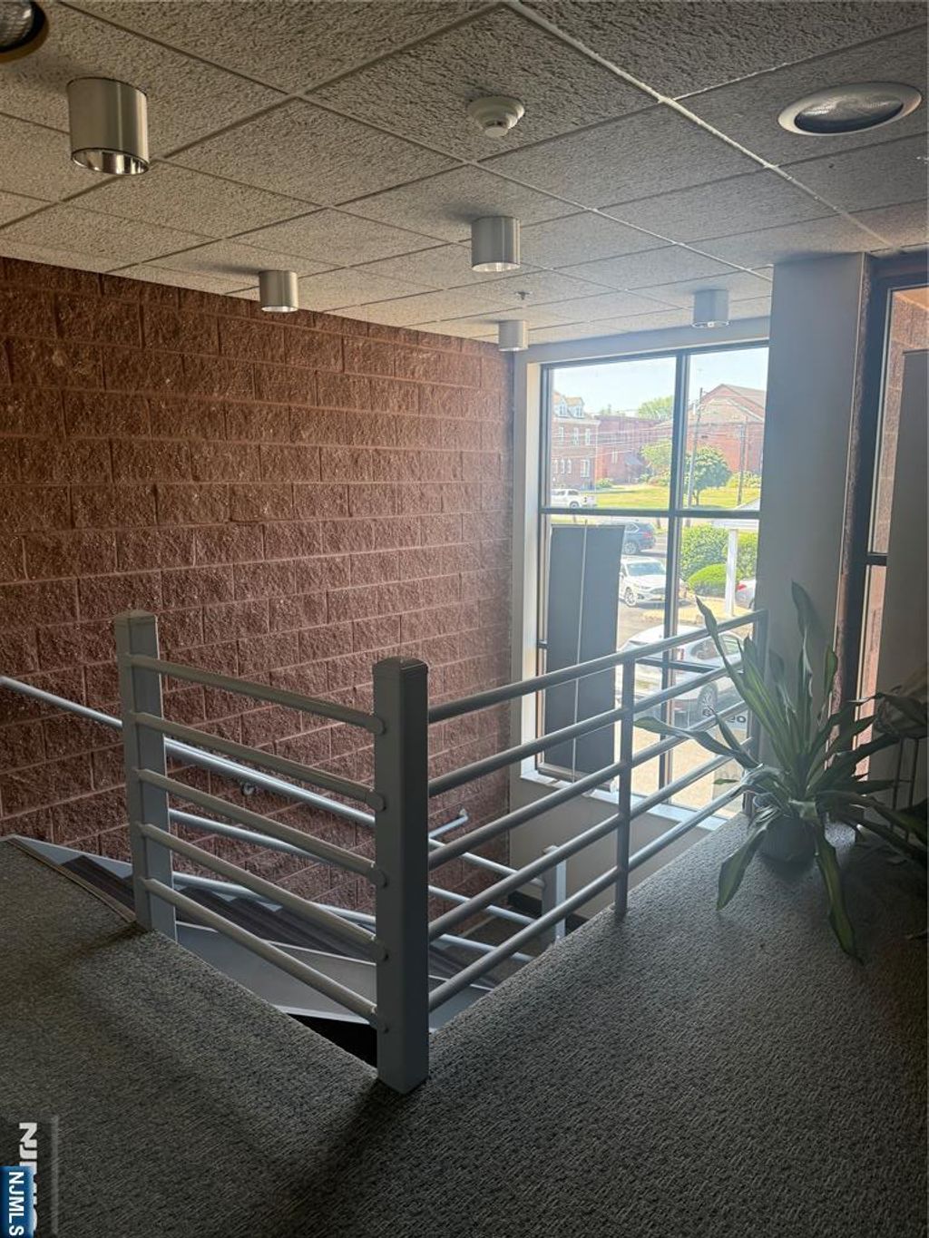 Photo of 288 Boulevard, Hasbrouck Heights, NJ 07604 (MLS # 25039770)