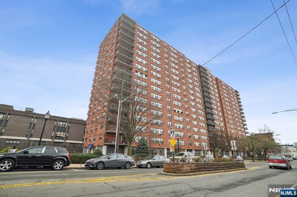 Property for Sale at 500 Central Avenue 1120, Union City, New Jersey - Bedrooms: 1 
Bathrooms: 1  - $349,000