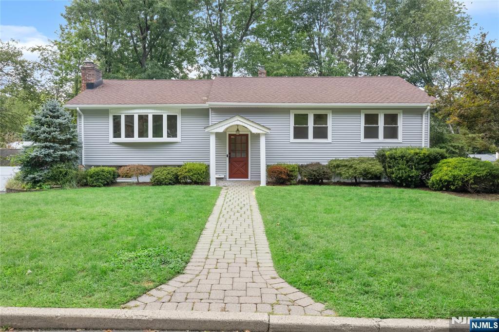 662 Calvin Street