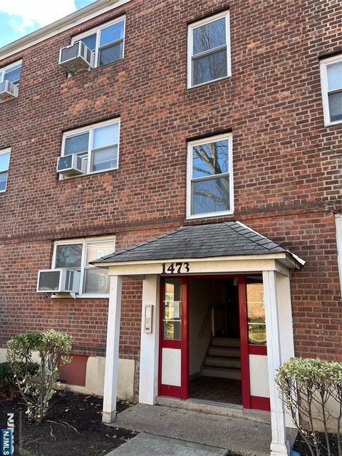 1473 E Terrace Circle 3 Teaneck NJ 07666