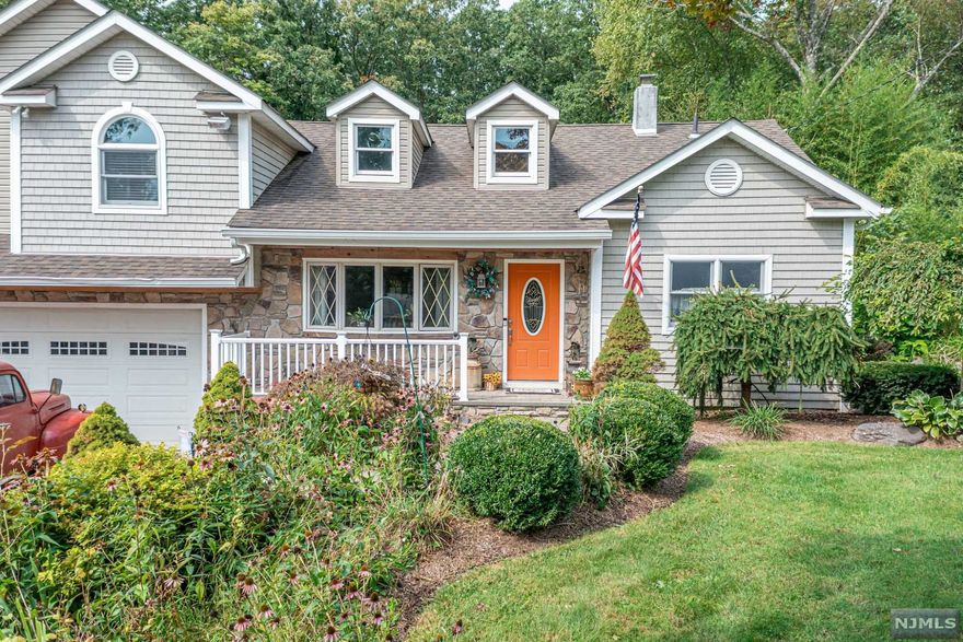 Private home surrounded by Watershed property. So many amazing upgrades that you will want to go and take a look to see what the home has to offer. When you are home you will be able to enjoy a dream outside. Pool, Hot Tub, Koi Pond with waterfall. Wood Burning Stove.