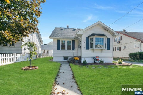 Photo of 510 Bellair Avenue, Fair Lawn, NJ 07410 (MLS # 26034808)