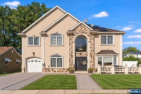 Photo of 4 Conklin Drive, Clifton, NJ 07013 (MLS # 26035881)