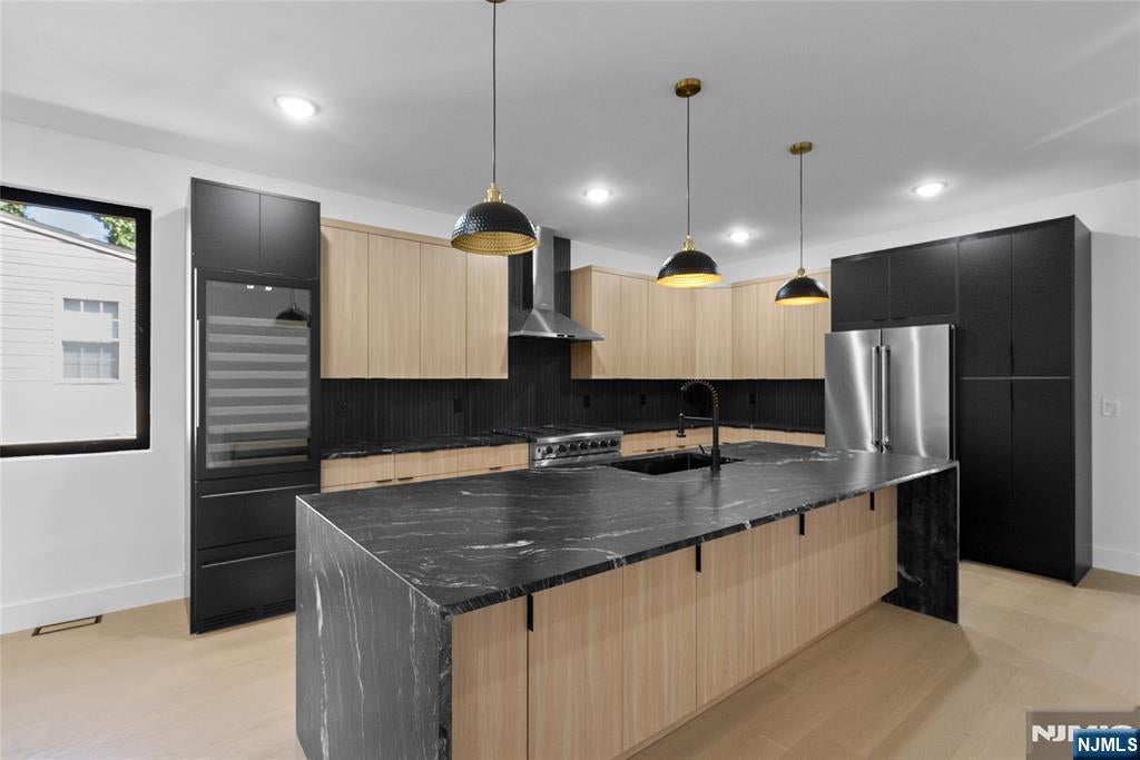 Homes for Sale in Northern NJ | ThisIsRiverEdge.com 704 Chestnut Street A