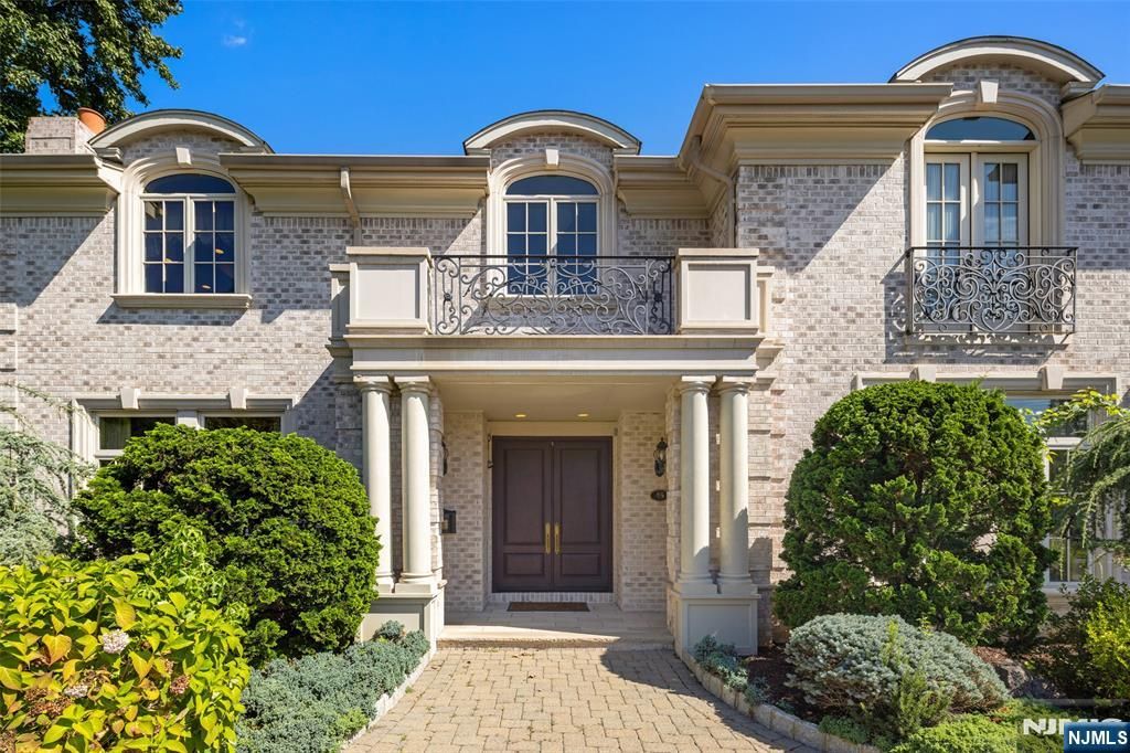 Photo of 45 Marjorie Terrace, Englewood Cliffs, NJ 07632 (MLS # 25029849)