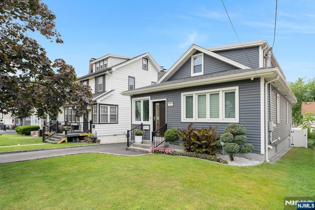 13 Newell Place