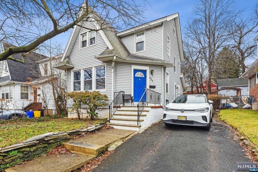 Magnificent home situated on a tree lined street in a spectacular neighborhood! This cozy and spacious home features an eat in kitchen, 2 bedrooms, den/office, 2 1/2 bath, 2 car driveway/parking, unfinished basement and attic with amazing potential and a large backyard for your family entertainment. The home is a short distance to New York including transportation, parks, schools and retail/shopping. You will not want to miss this opportunity to become a homeowner at an affordable price!