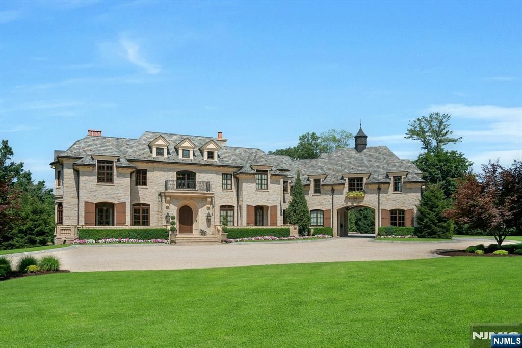 Photo of 123 Saddle River Road, Saddle River, NJ 07458 (MLS # 25034825)