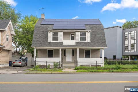 Photo of 126 Essex ST #1, Hackensack, NJ 07601 (MLS # 26028516)