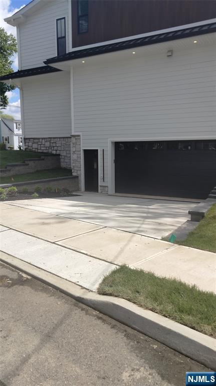 22 Glenwood Drive