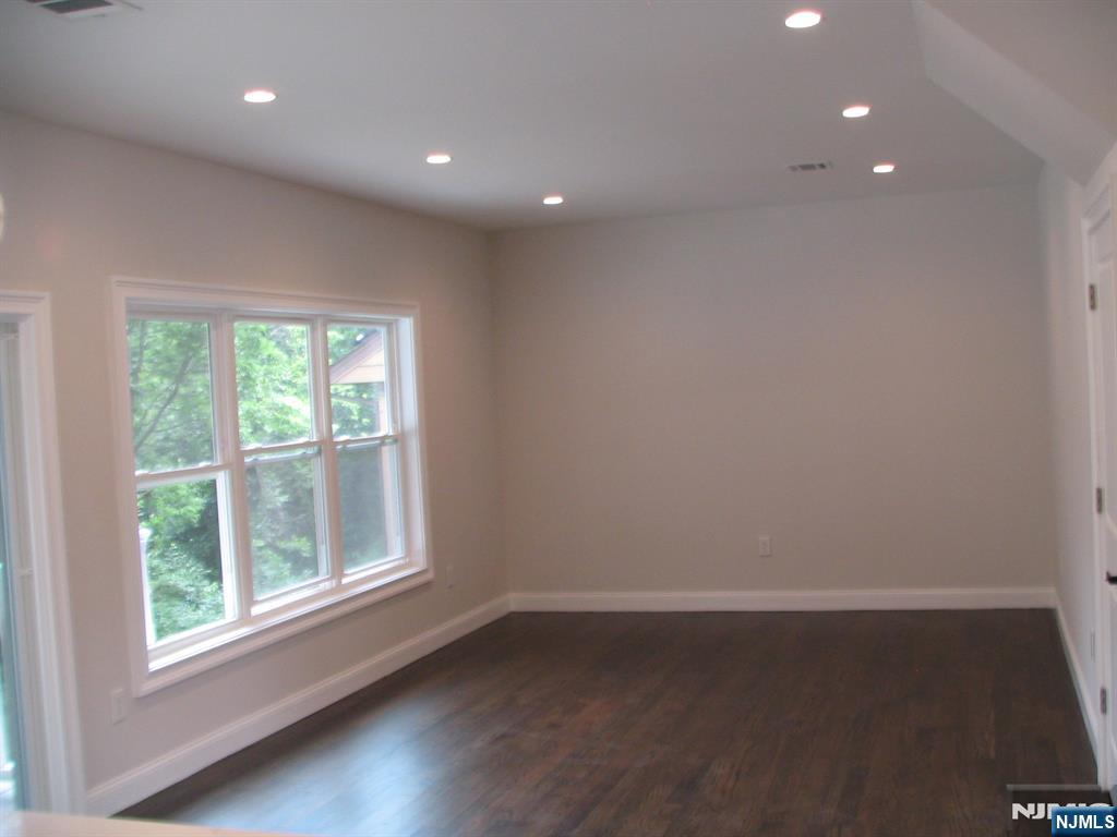 48 Hasbrouck Avenue