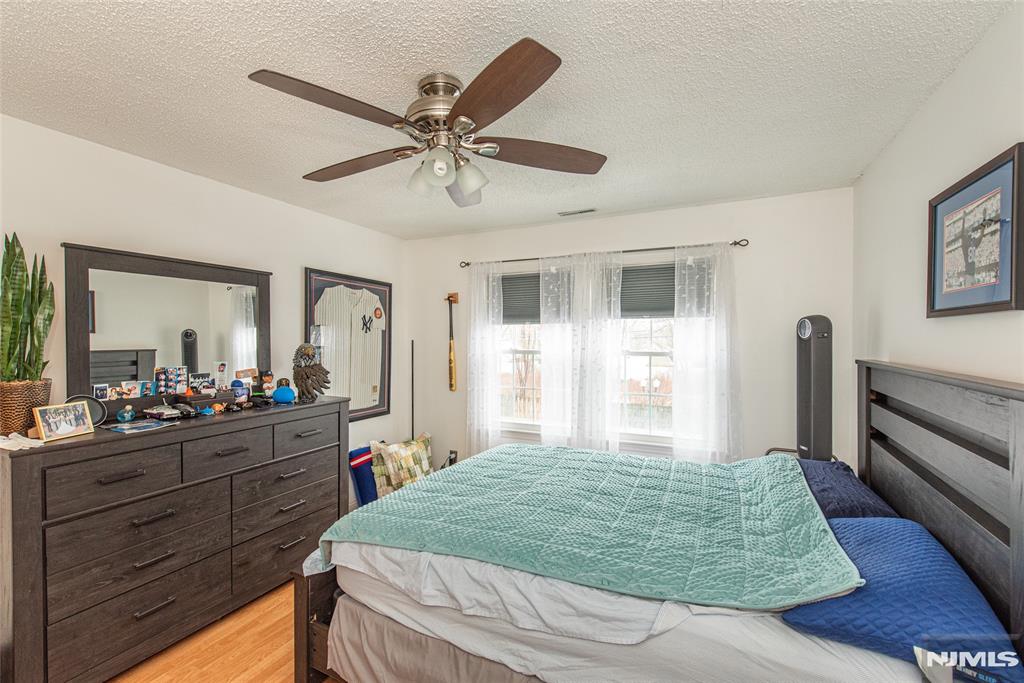 120 Willard Street 14