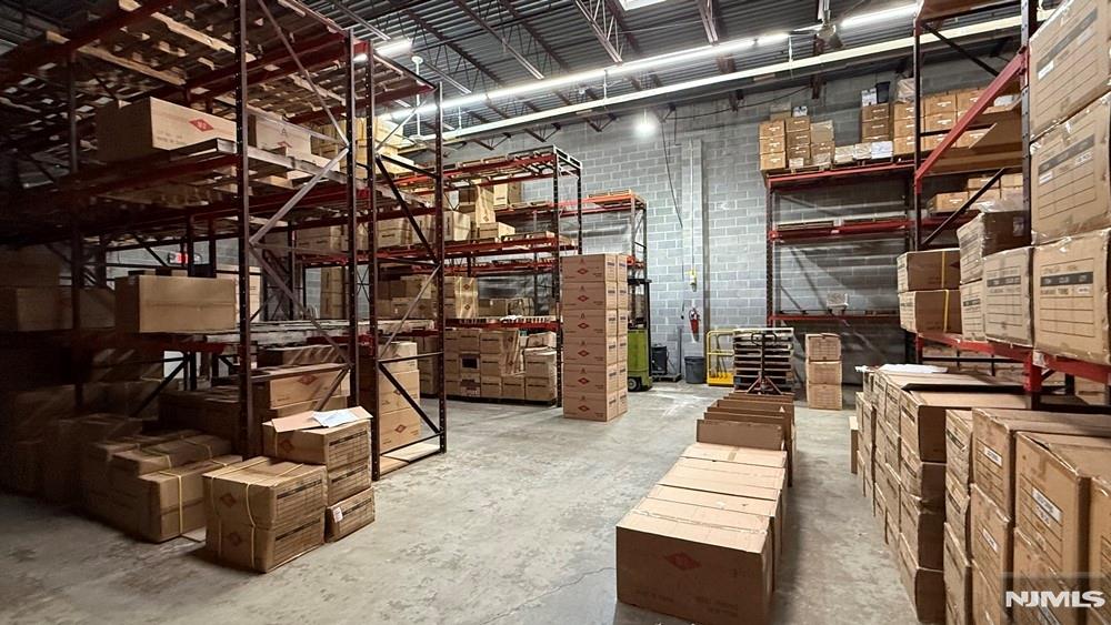 134-138 Kansas Street 38