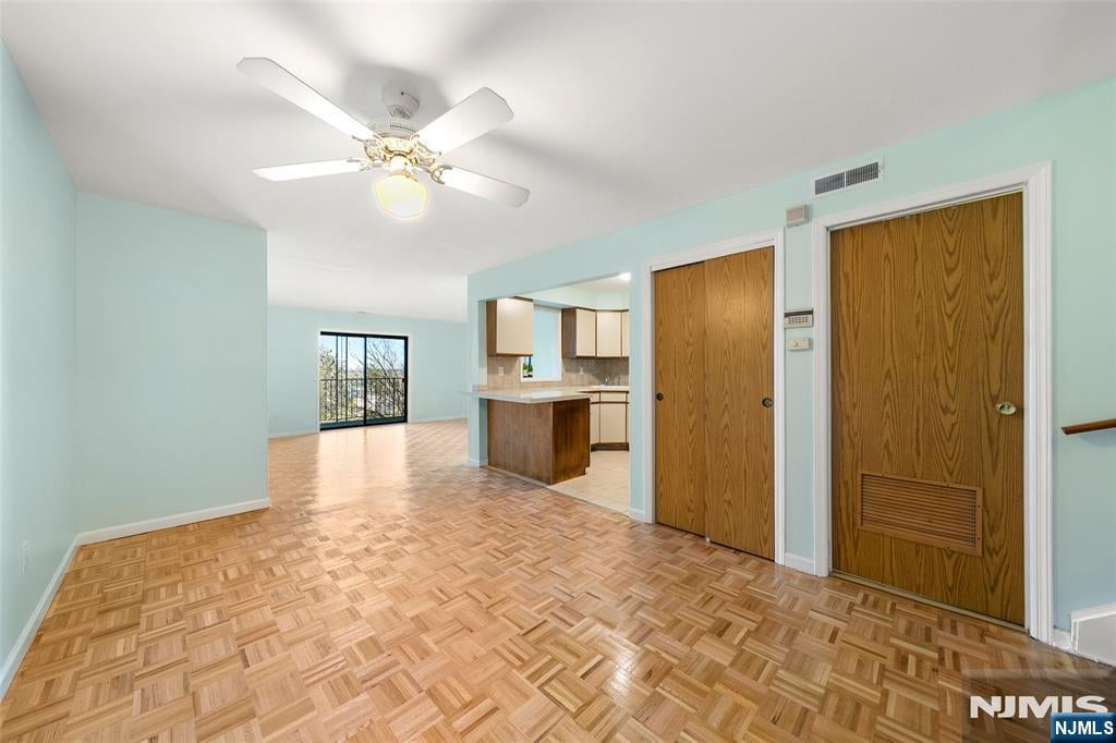 6409 Liberty i2