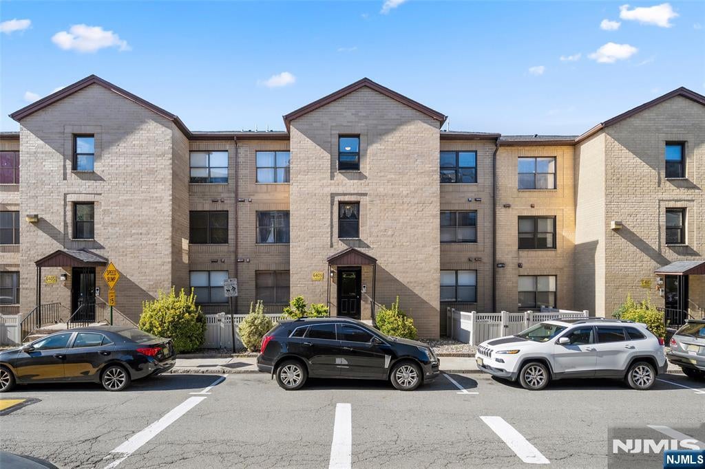 6409 Liberty i2
